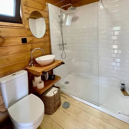 Роскошный шатер Mountain Eco Shelter 6 Фуншал